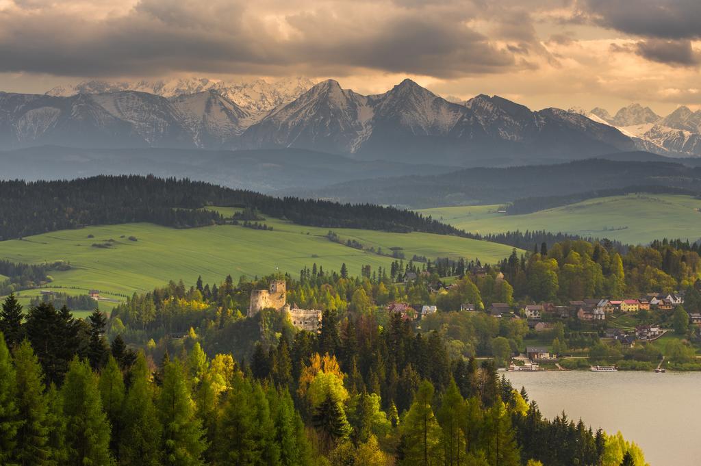 Gorski Eden Czorsztyn Buitenkant foto